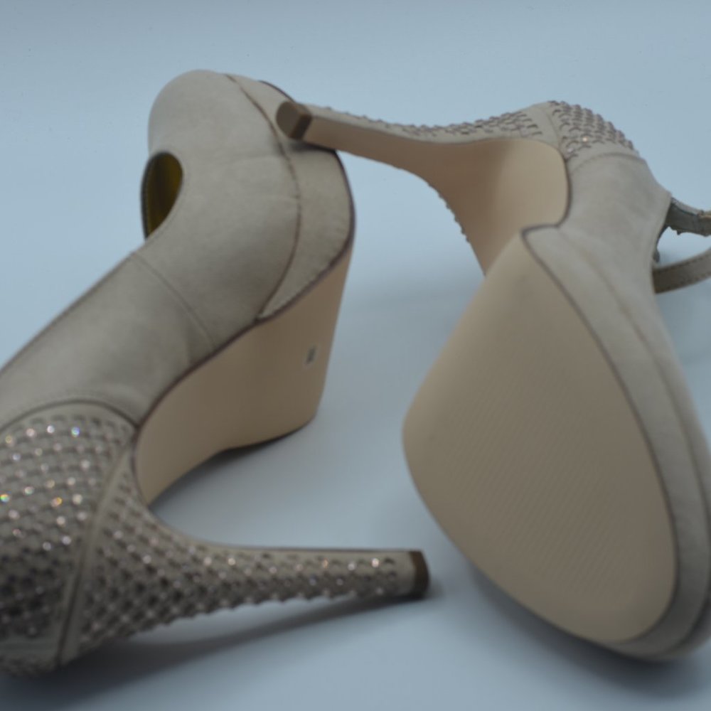 Style & Co Platform Pumps With Rhinestone Accents - Picture 6 of 7